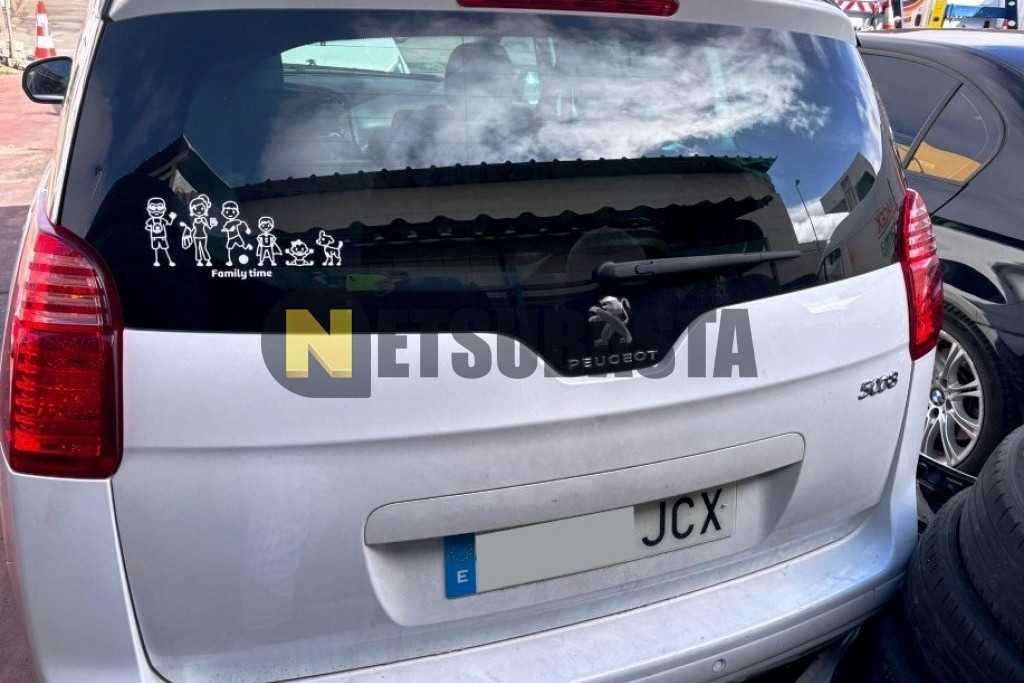 Peugeot 5008 1.6 VTi 7 plazas 2015