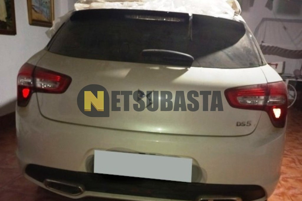 DS DS 5 BlueHDi 2015