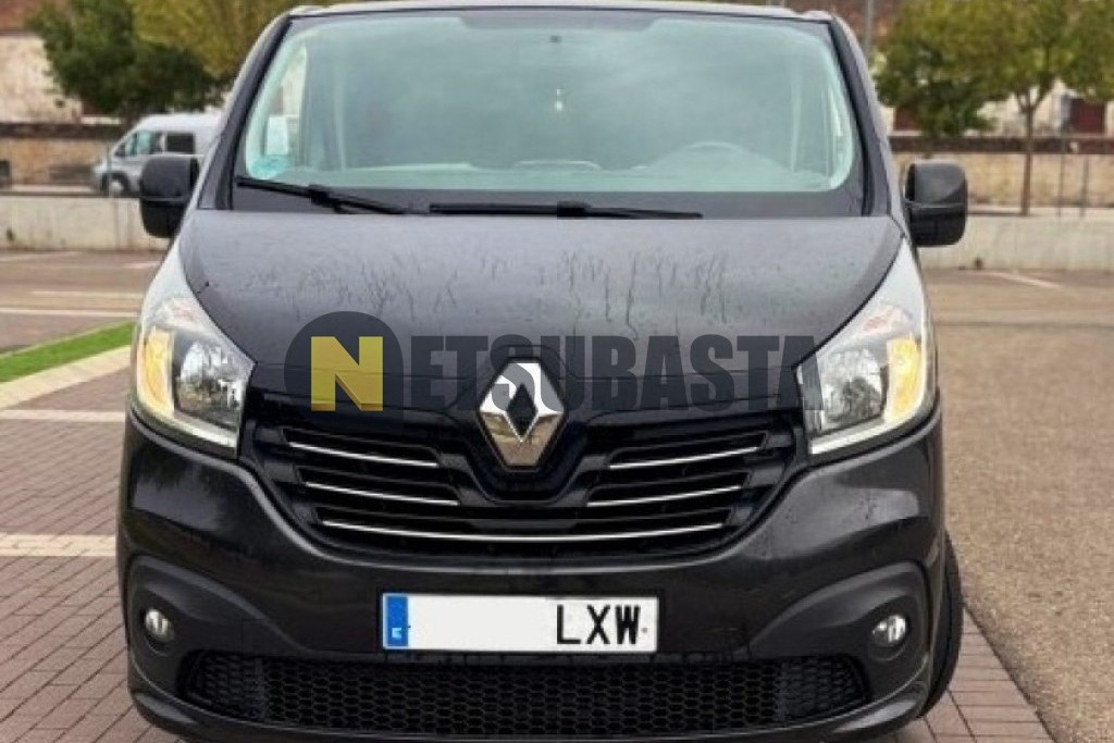 Renault Trafic Passenger 9 dCi 145 Twin Turbo 2015