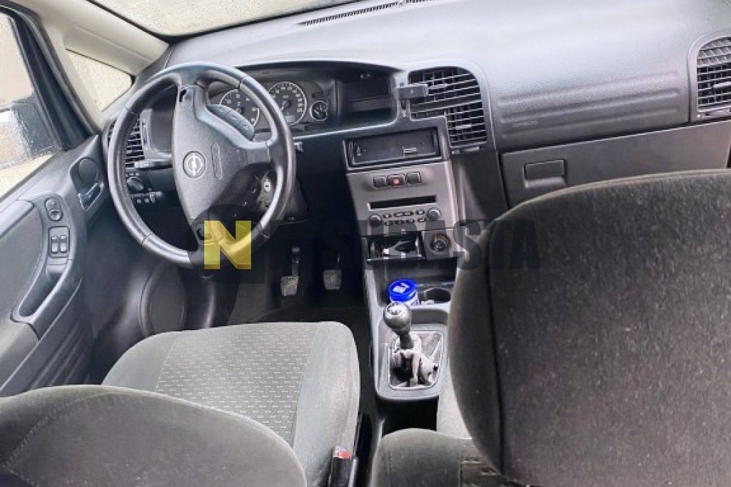 Opel Zafira 2.0 DTi 16v 2004