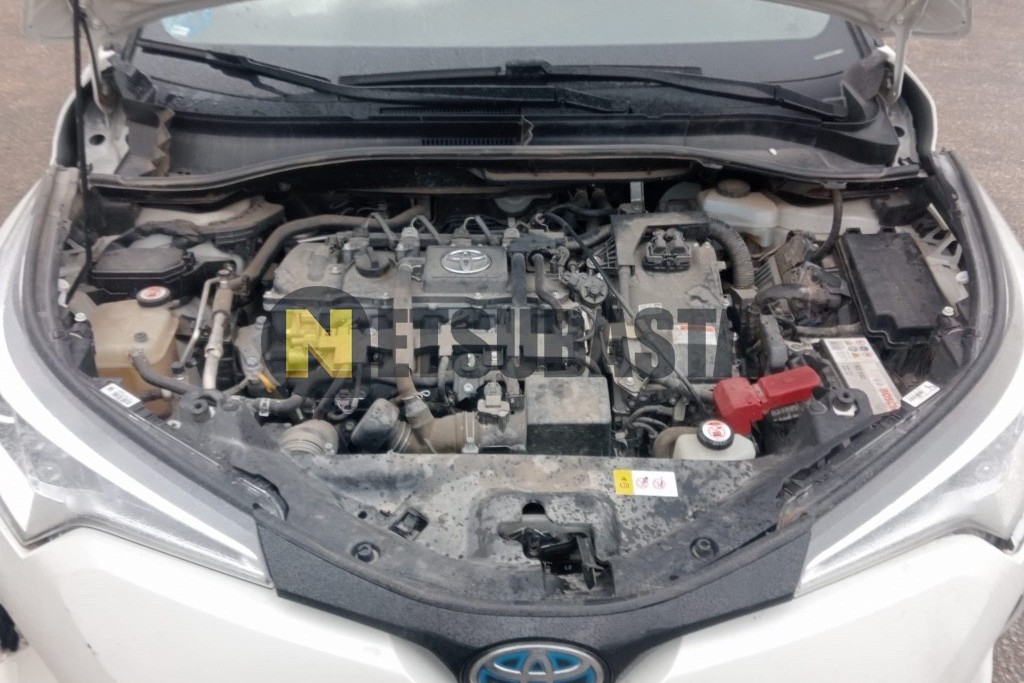 Toyota C-HR Hybrid 2017