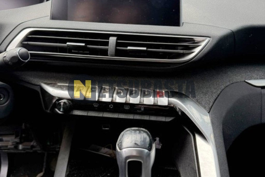 Peugeot 3008 1.5 BlueHDi 2018