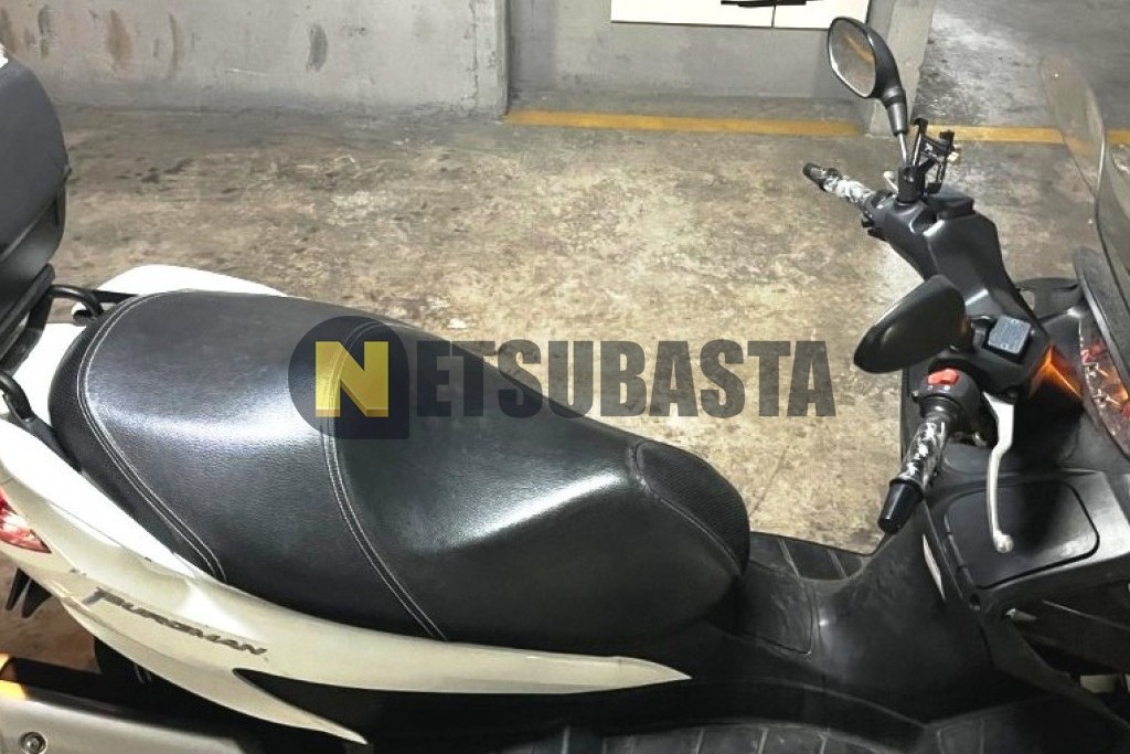 Suzuki BURGMAN 125 2015