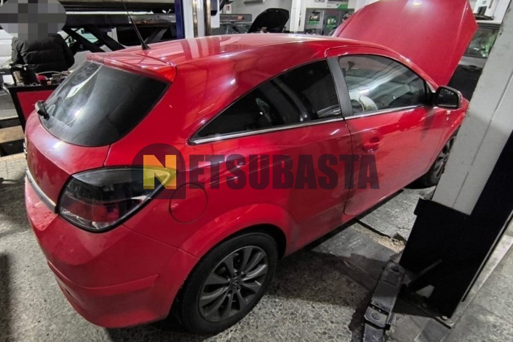 Opel Astra GTC 1.7 CDTi 2010