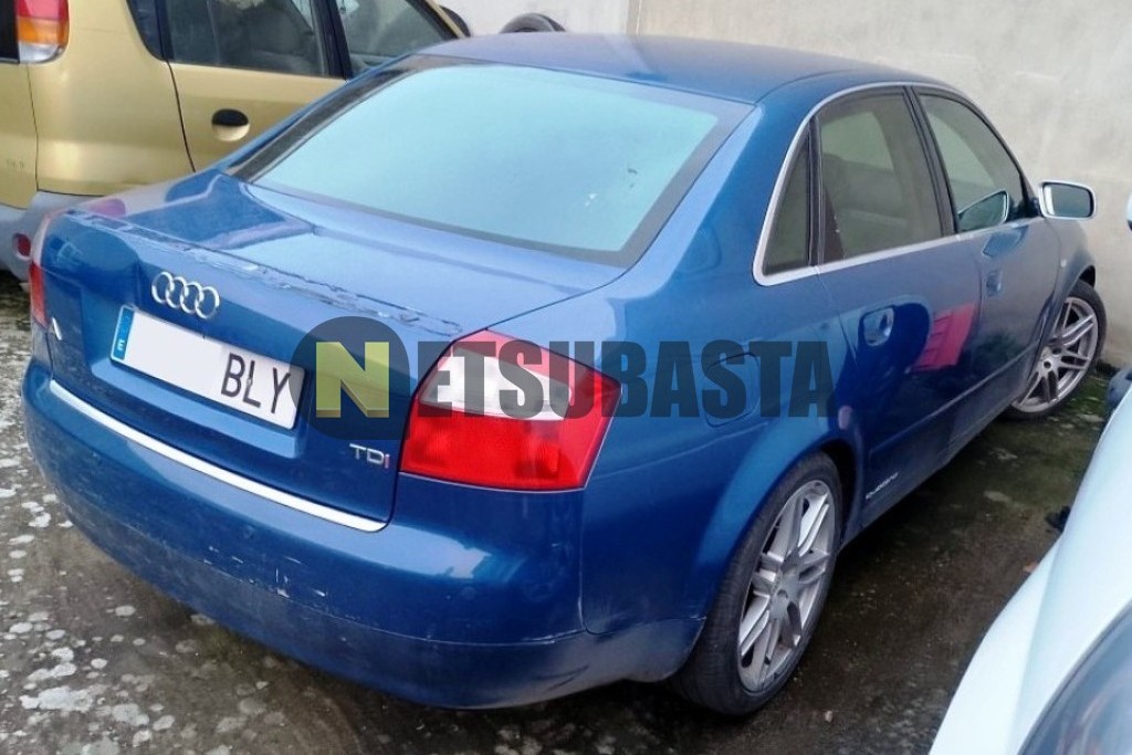 Audi A4 2.5 TDI quattro 2001