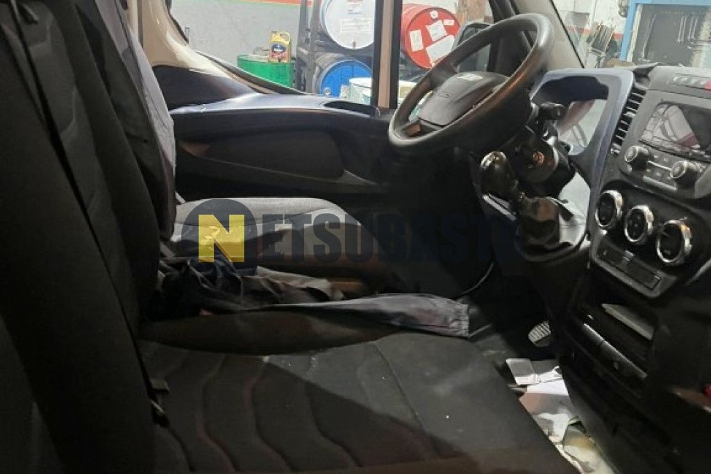 Iveco Daily Caja-Chasis 35-150 2019