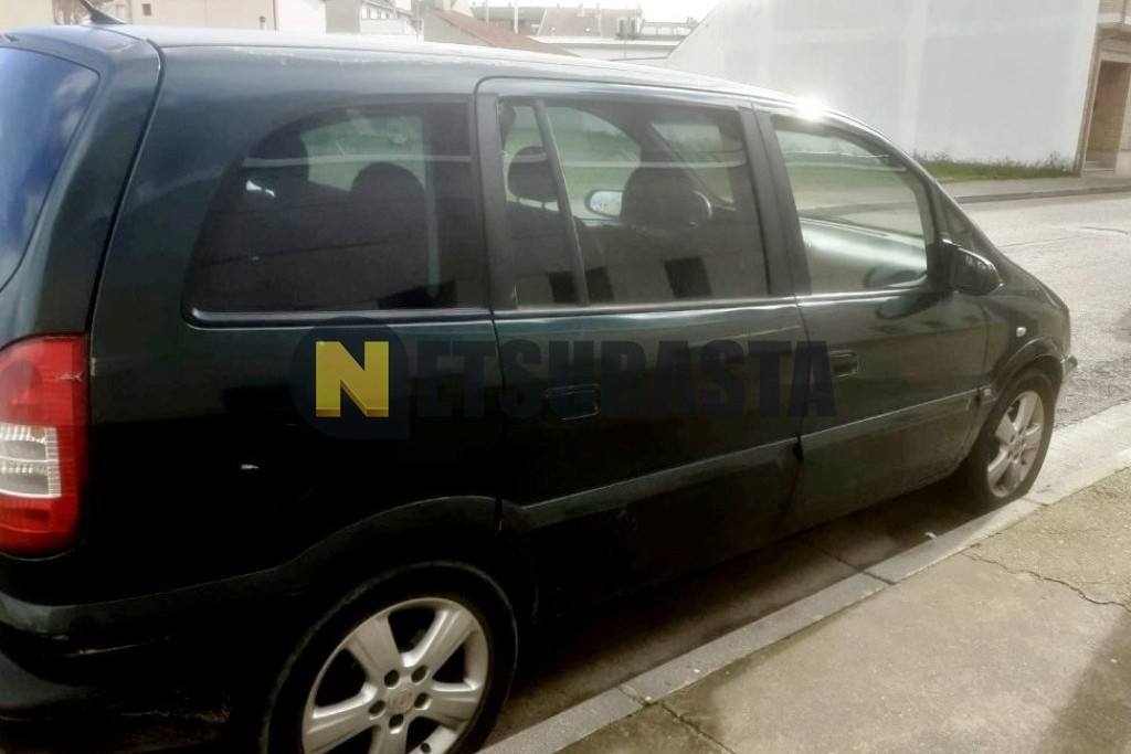 Opel Zafira 2.2 DTi 16V 2004