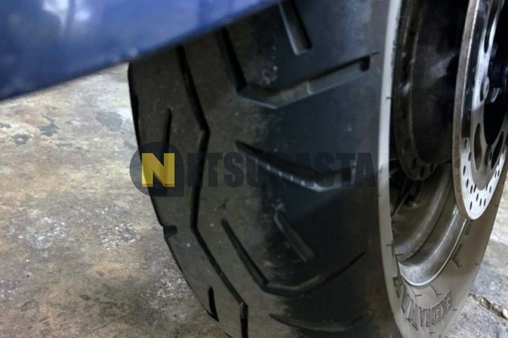 Kawasaki VN 900 CLASSIC 2008