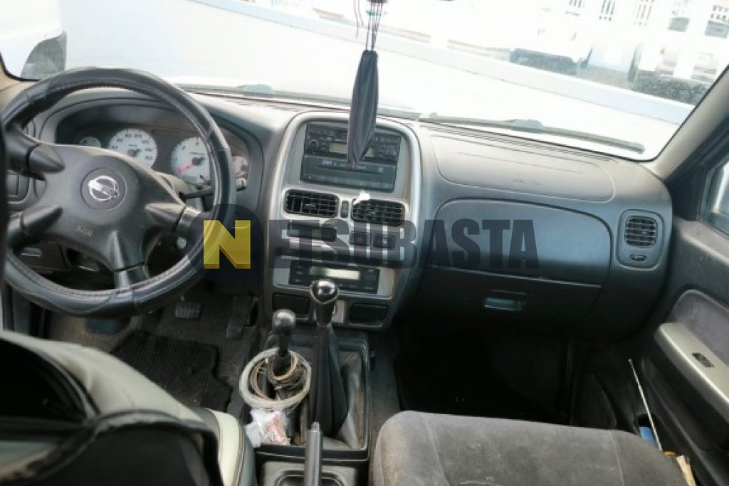 Nissan Pick-Up 4x4 Doble Cabina 2.5 TD 2005