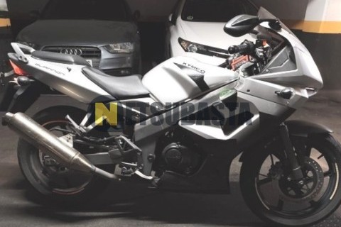 Yamaha YP Majesty 400 2005