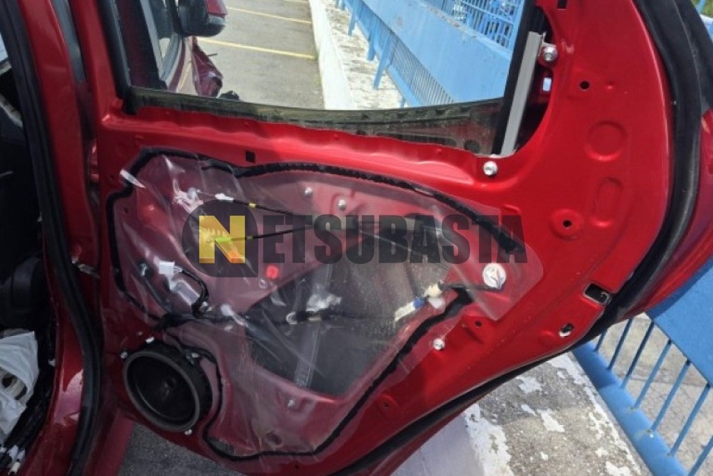 Toyota Yaris 120H 2024