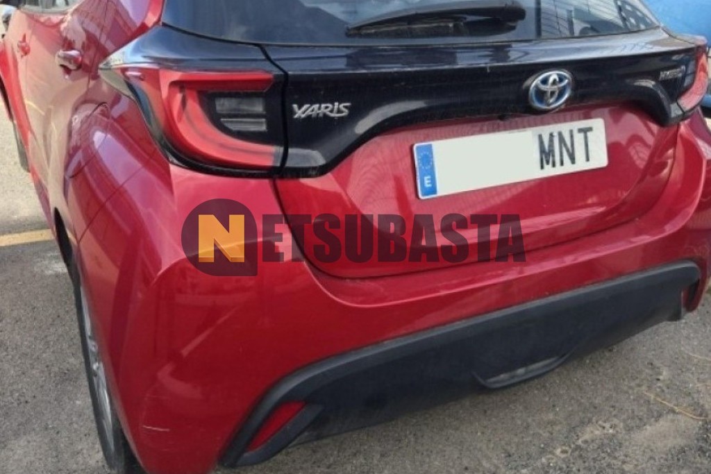 Toyota Yaris 120H 2024