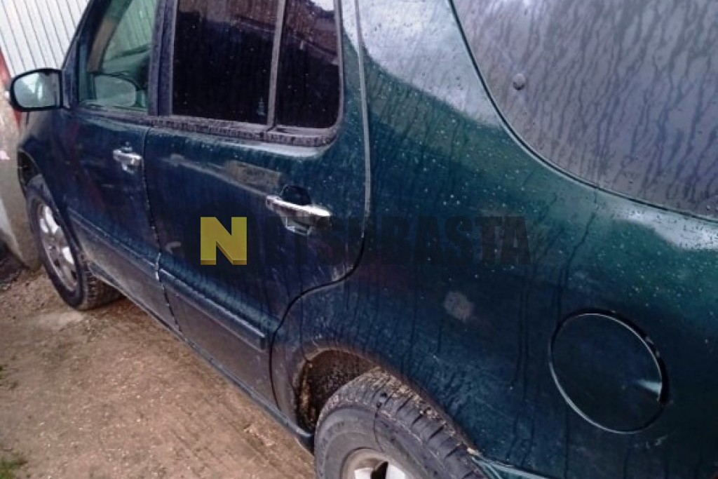 Mercedes-Benz ML 400 CDI 2002