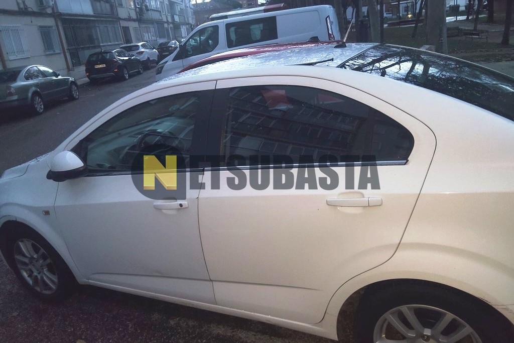 Chevrolet Aveo 1.4 16v 2011
