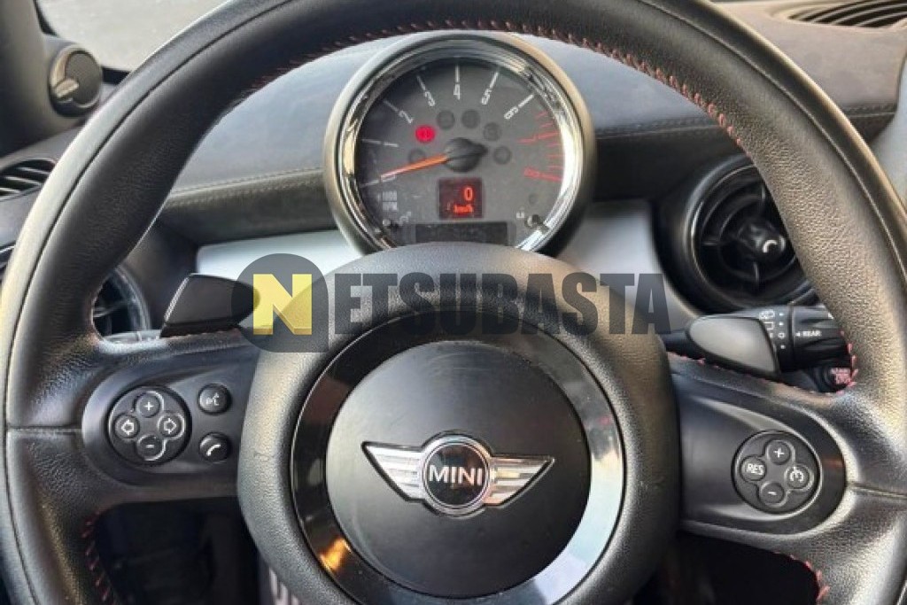 Mini John Cooper Works Aut. 2012