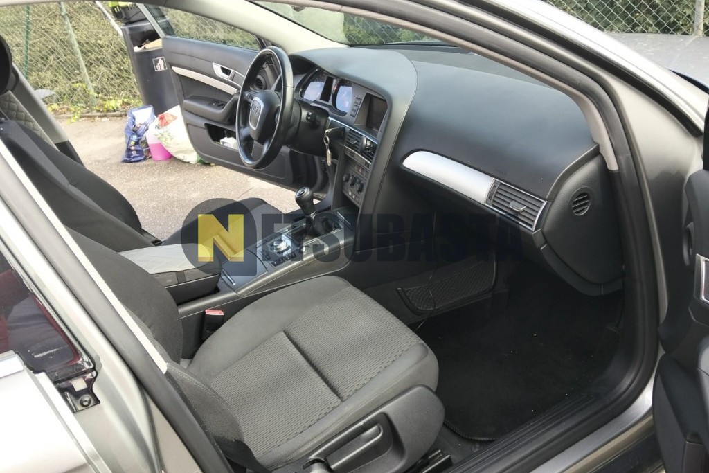 Audi A6 2.4 2004