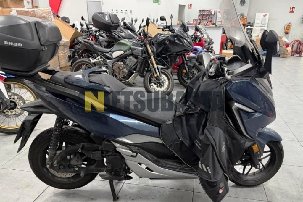 Honda Forza 300 2020