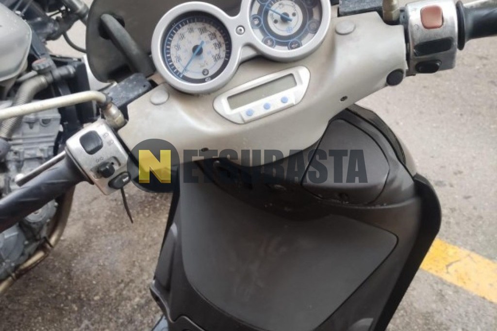 Piaggio Beverly 125 2004