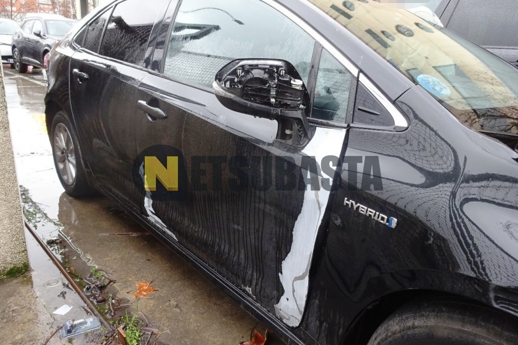 Toyota Corolla Sedan 125H 2021