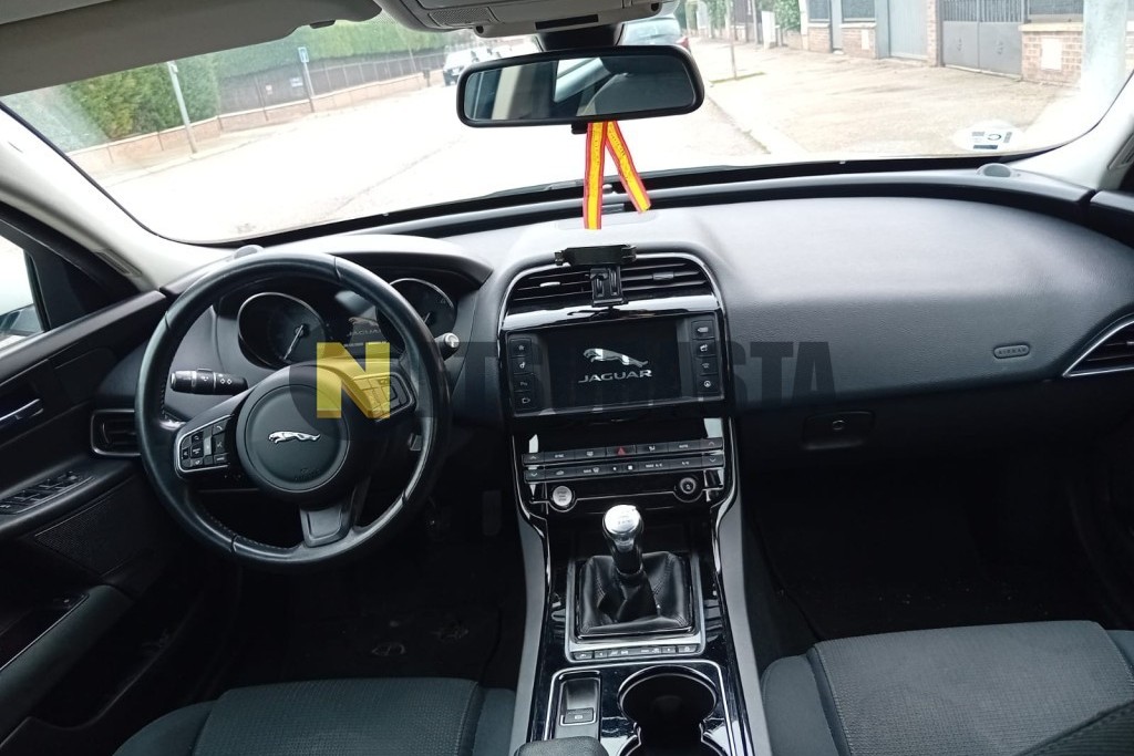 Jaguar XE 2.0 Diesel 2015