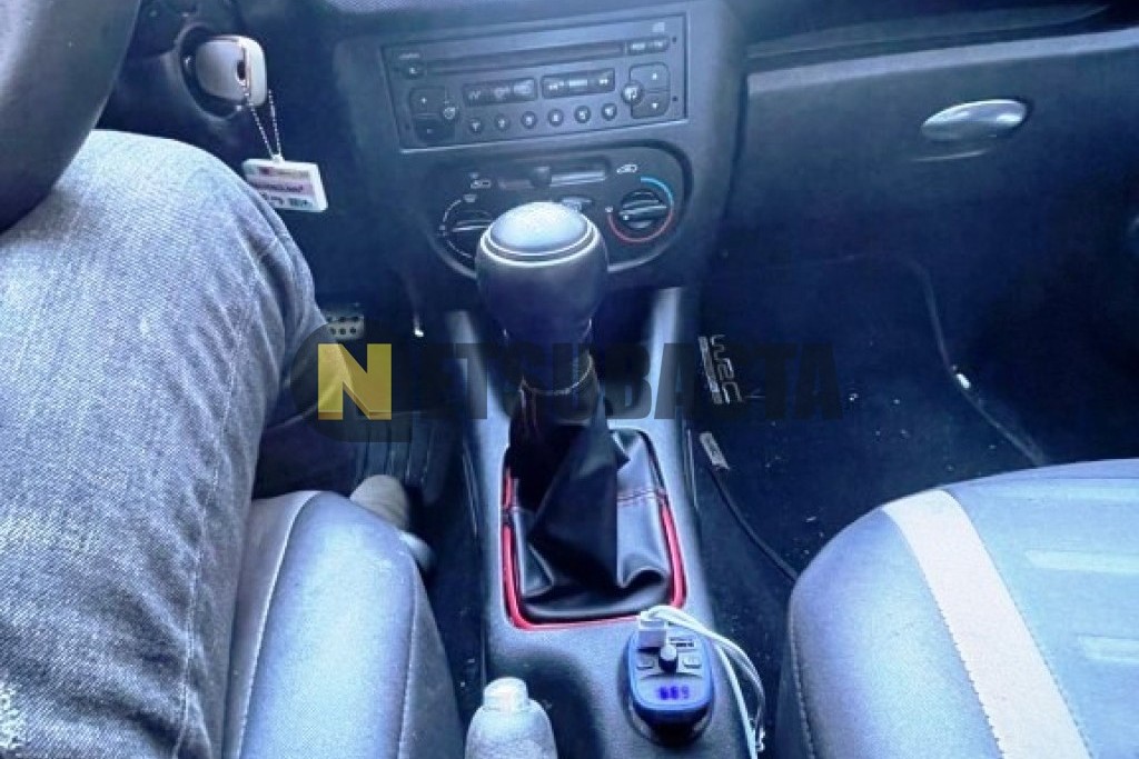 Peugeot 206 1.1i 2011