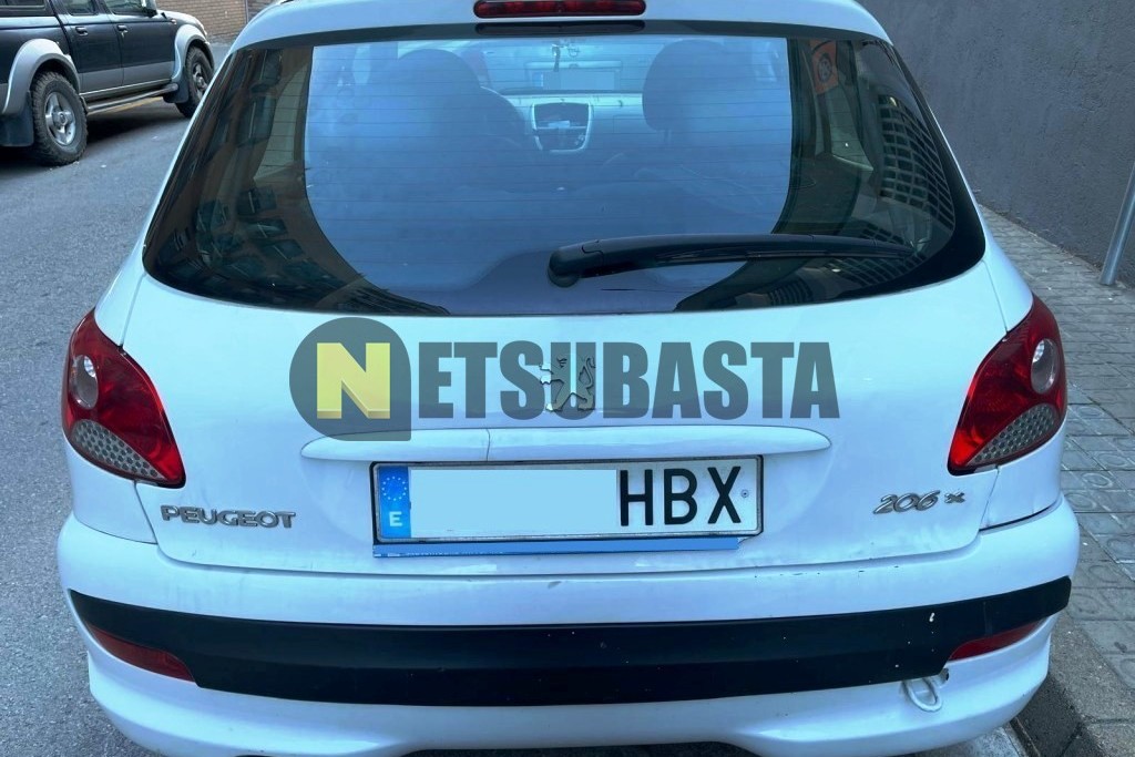 Peugeot 206 1.1i 2011