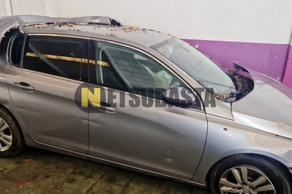 Peugeot 308 1.6 e-HDi 2015