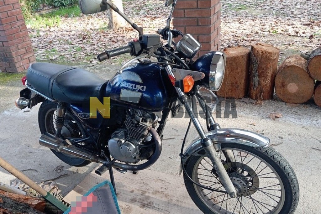 Suzuki TU 125 XT 2000