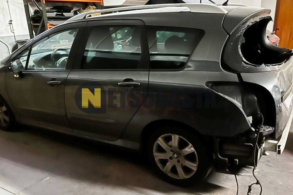 Peugeot 308 SW 1.6 e-HDi 2013