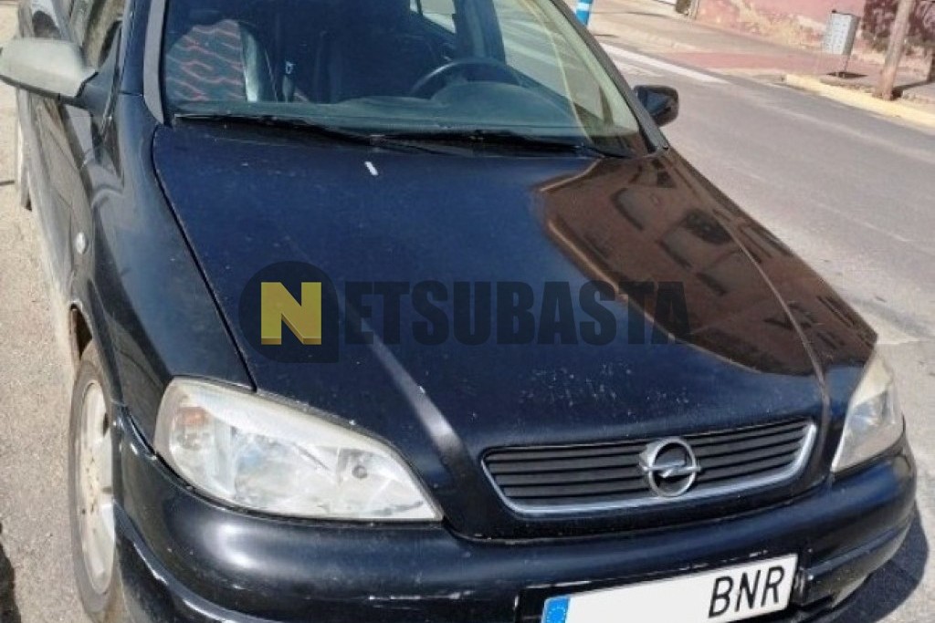Opel Astra 2.0 DTi 2001