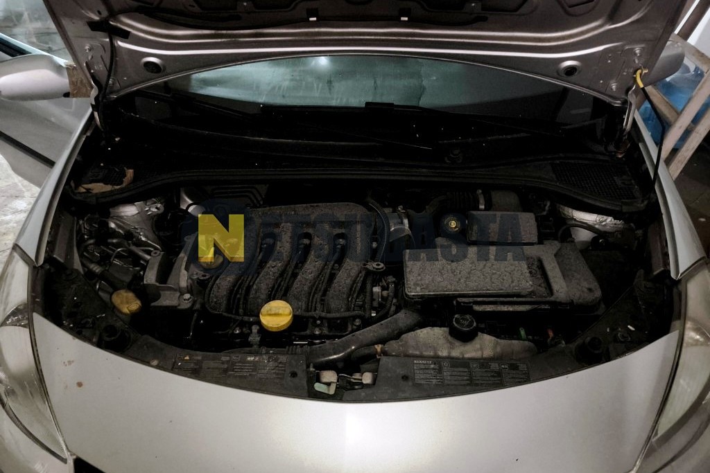 Renault Clio 1.4 16v 2006