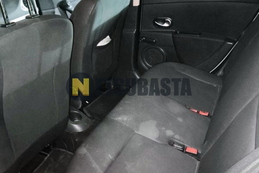 Renault Clio 1.4 16v 2006