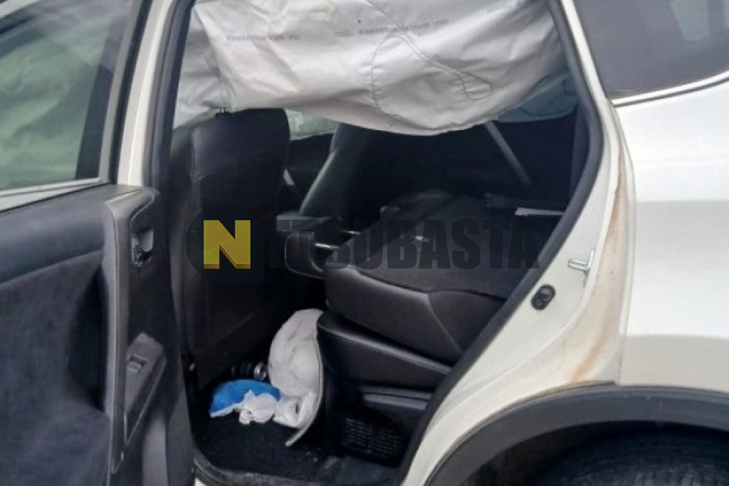 Toyota RAV4 hybrid 2WD 2018