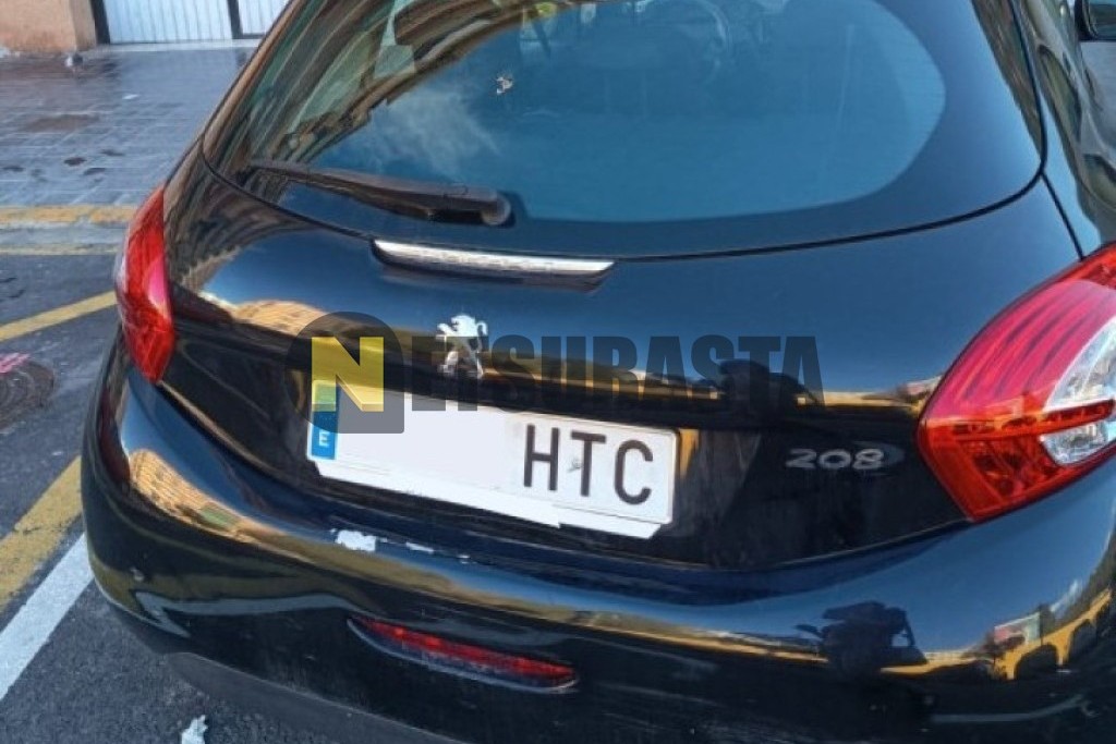 Peugeot 208 1.0 VTi 2013