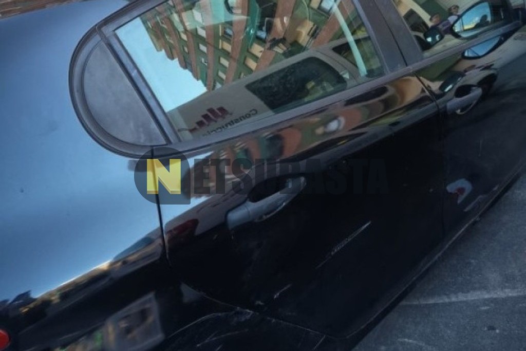 Peugeot 208 1.0 VTi 2013