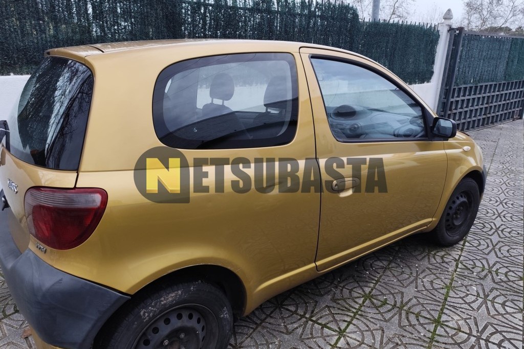 Toyota Yaris 1.0 VVT-i 2000
