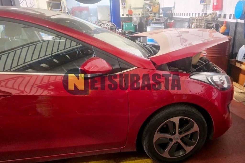 Hyundai i30 1.6 CRDi 7DCT 2015