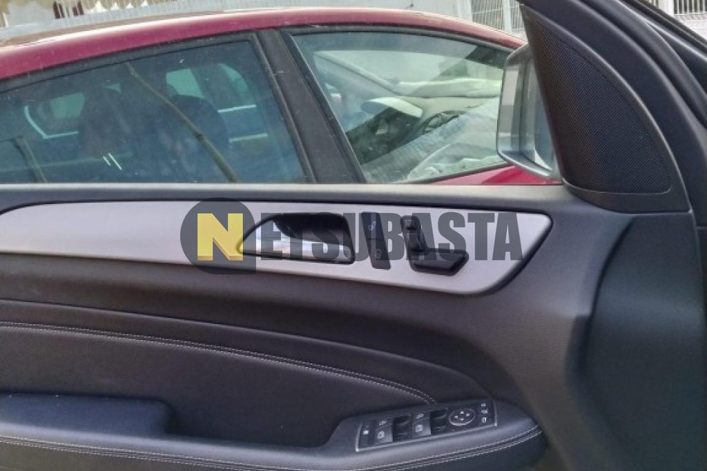 Mercedes-Benz ML 350 BlueTEC 4MATIC 2012