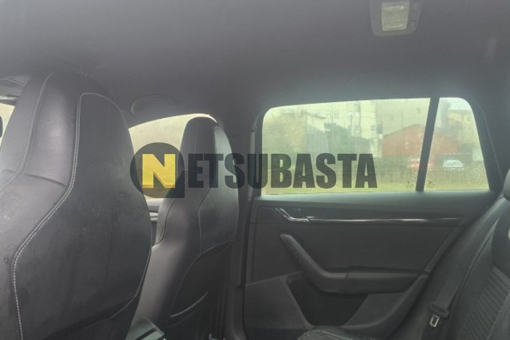 Skoda Octavia Combi RS 2.0 TDI 2013