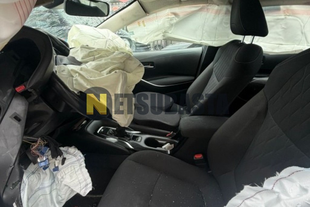 Toyota Corolla Sedan 125H 2020