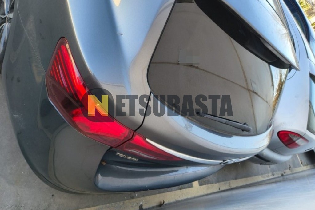 Toyota Avensis Touring 150D 2015