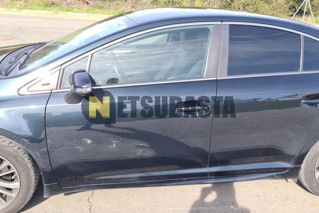 Toyota Avensis 150D 2016