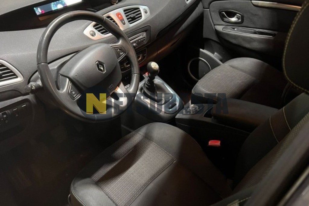 Renault Scenic 1.5 dCi 2011