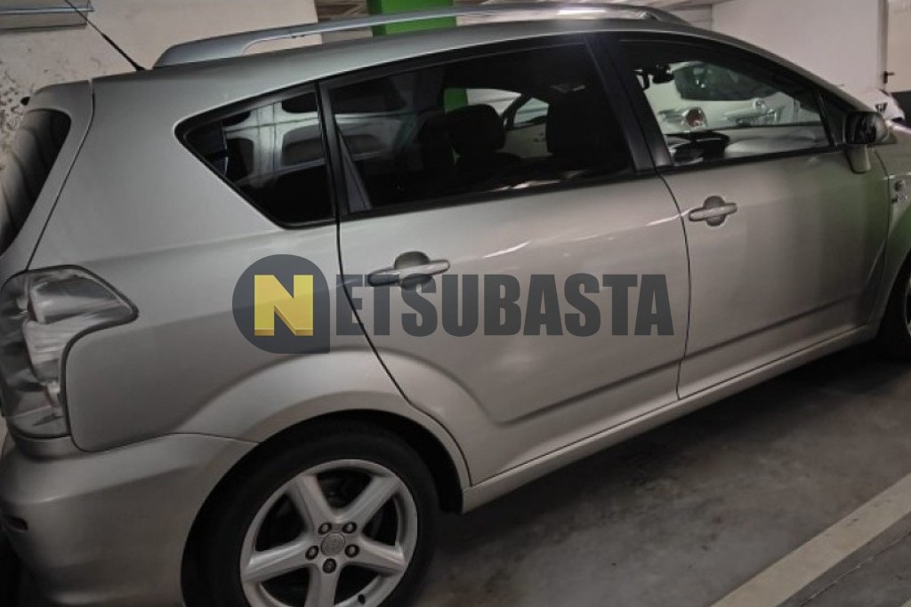 Toyota Corolla Verso 2.2 D4D 2006