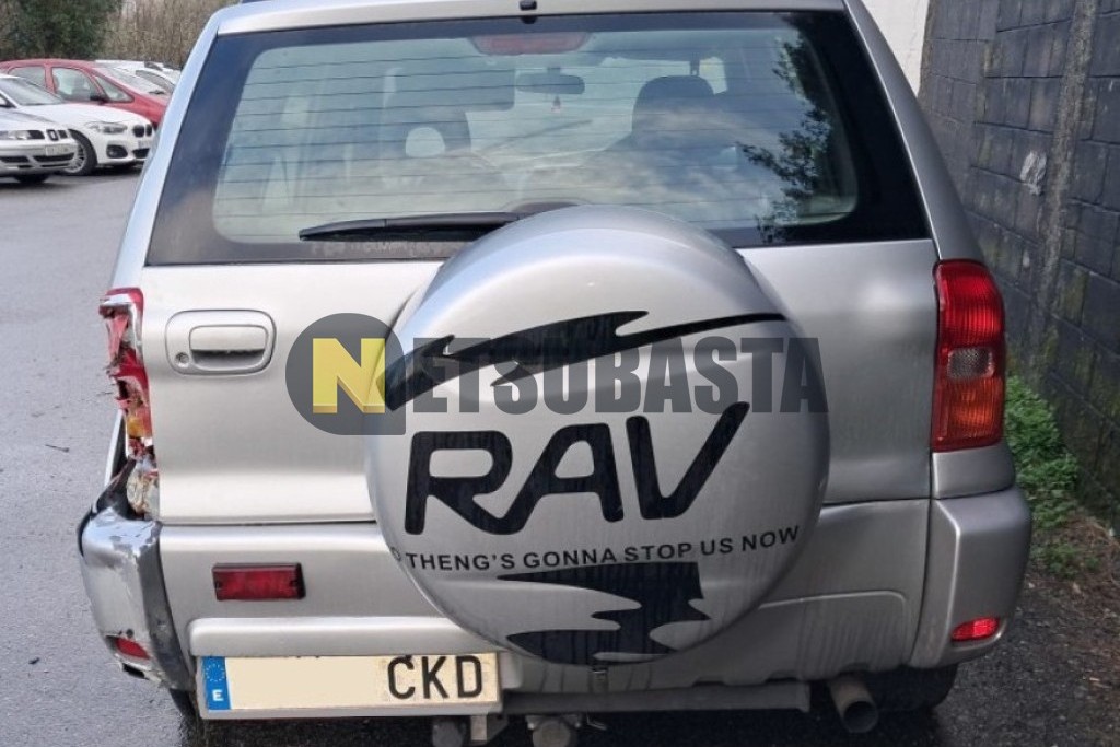 Toyota Rav4 2.0 D4-D 2003