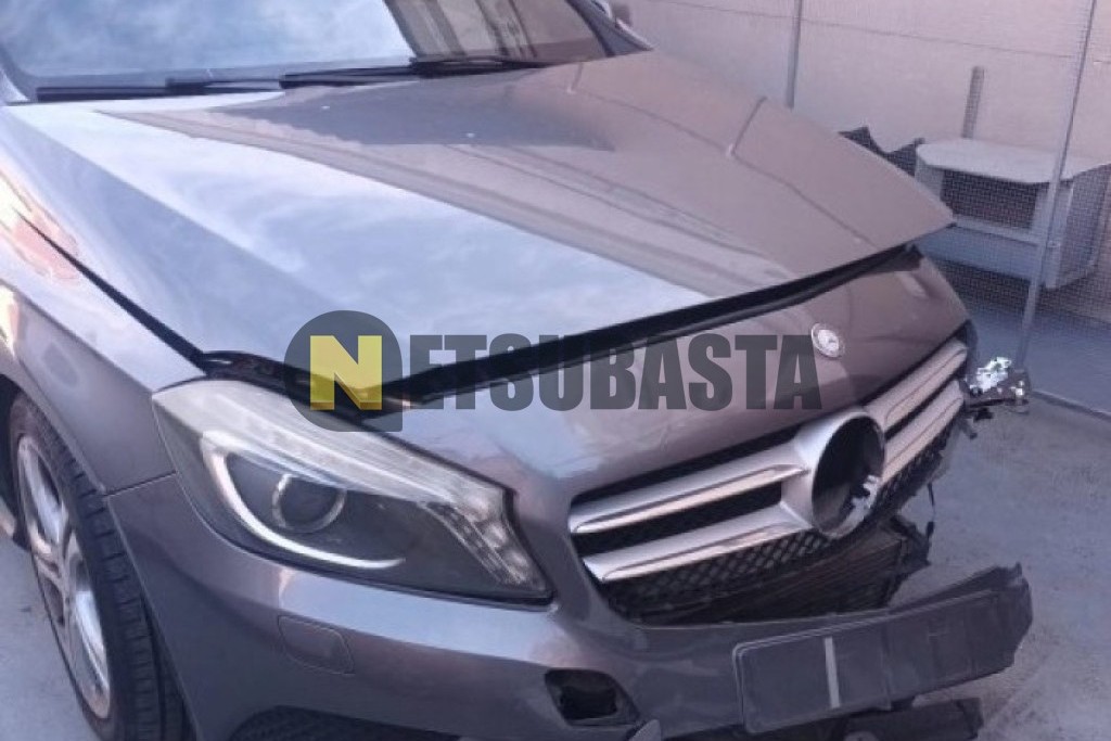 Mercedes-Benz A 200 CDI 7G-DCT 2014