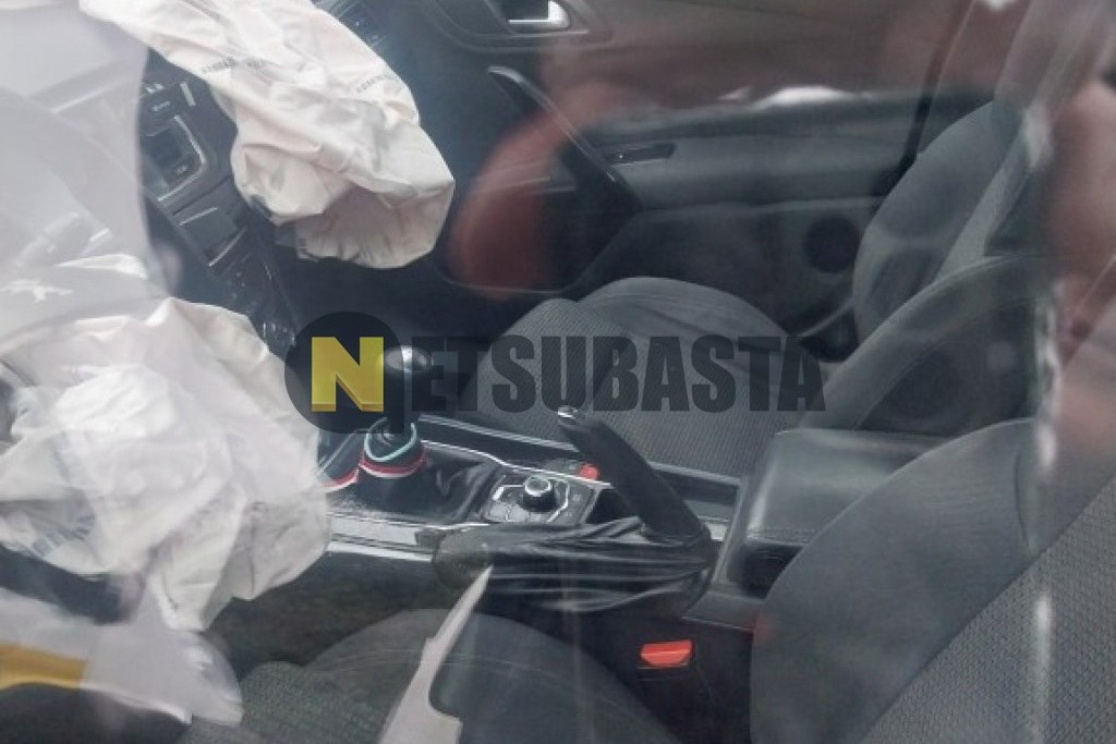 Peugeot 508 SW 2.0 HDi 2012