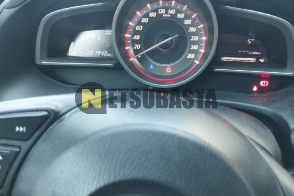 Mazda 3 SKYACTIV-G 1.5 2014
