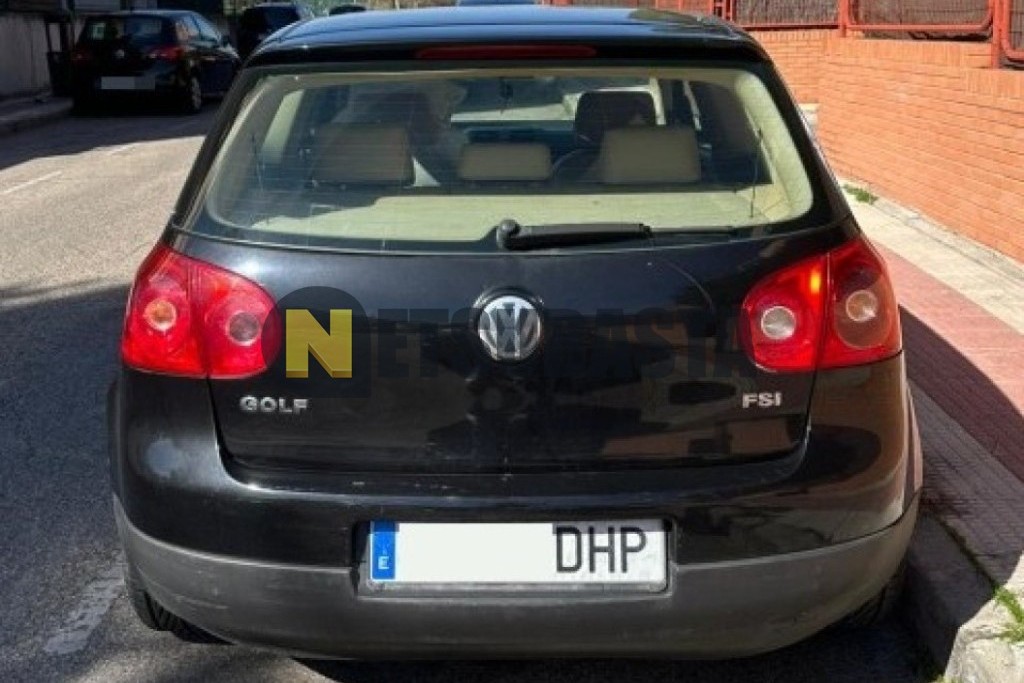 Volkswagen Golf 1.6 FSI Tiptronic 6 vel. 2005