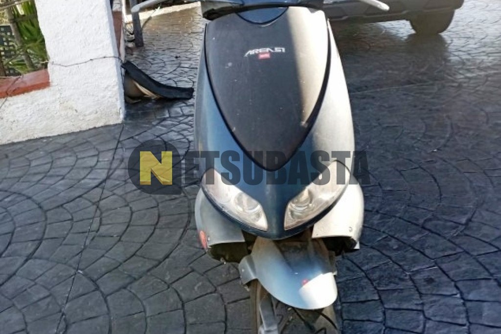 Aprilia Area 51 2000